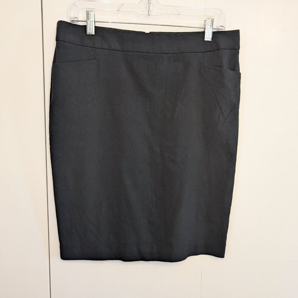 Express Design Studio Womens 8 Black Pencil Skirt Back Zip And Buttons